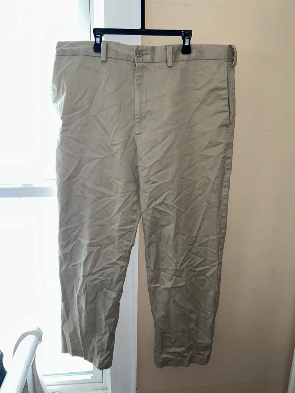 Architect Men's Classic Khaki Straight-Leg Pants